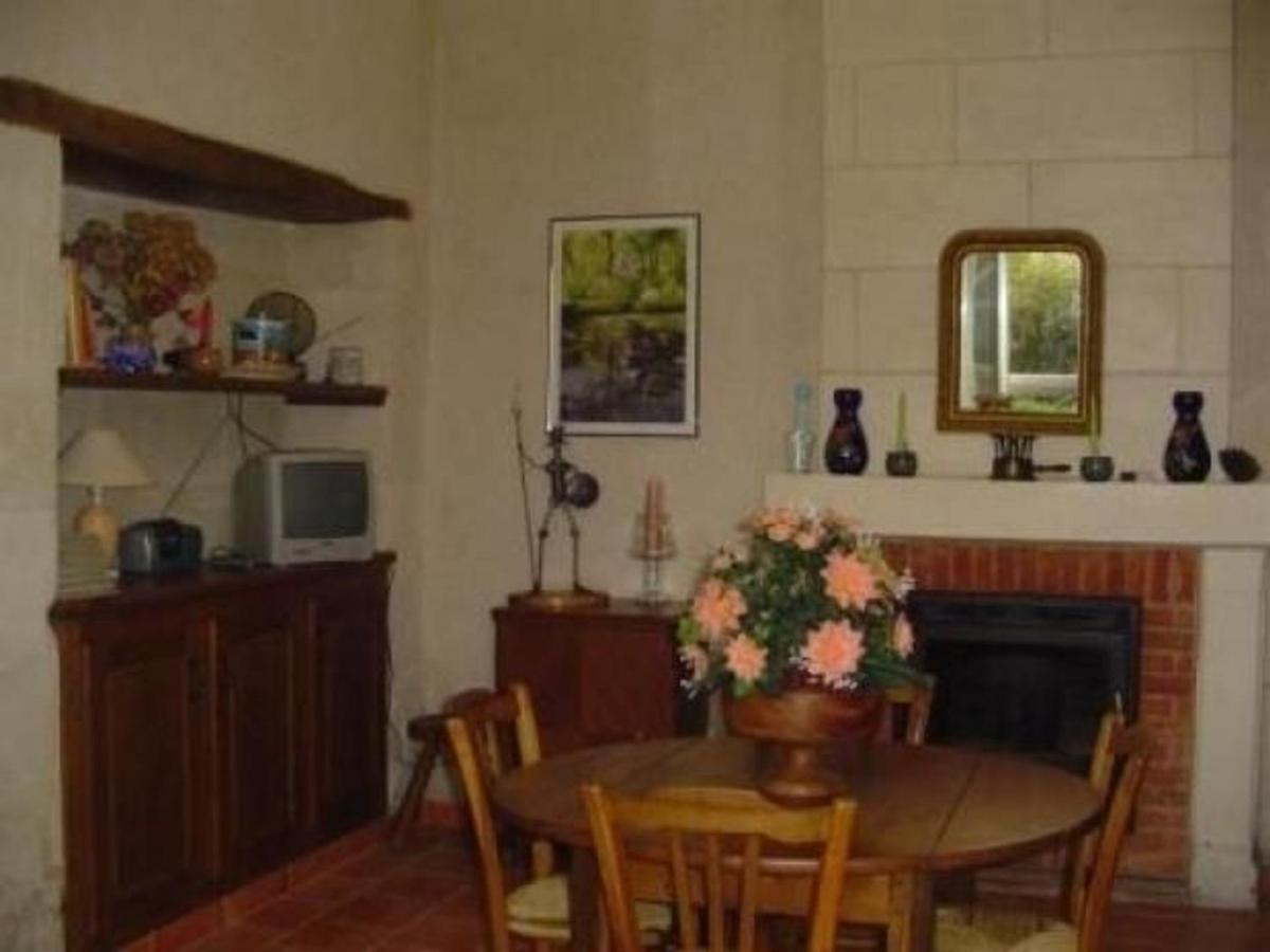 Maison Troglodytique Avec Wifi, Barbecue Et Cheminee - Fr-1-410-156 Aubigné-Racan Buitenkant foto